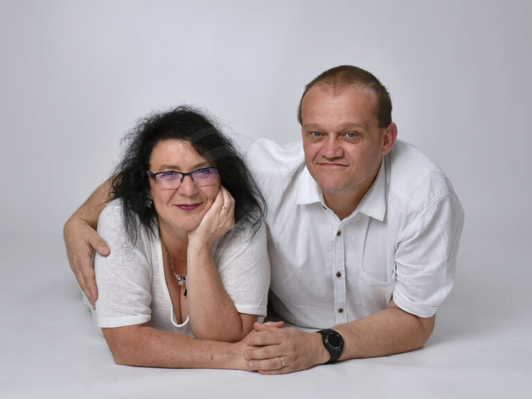 Corinne et Olivier, hôtes de la chambre d’hôtes Au Ch’Ti Suisse à Autechaux