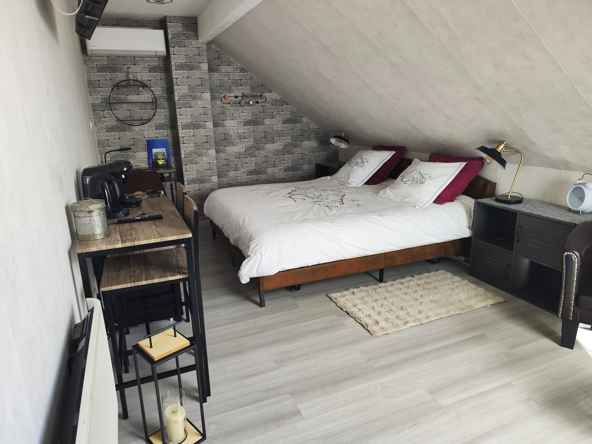 Chambre d’hôtes L’Atelier Horloger — Au Ch’Ti Suisse, Autechaux (Doubs)